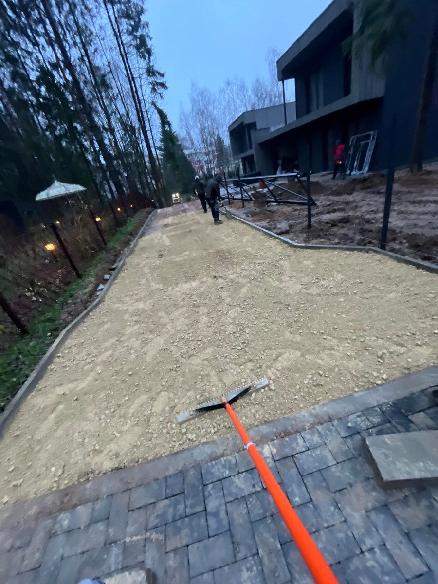 Pagrindo paruošimas skalda privačioje teritorijoje